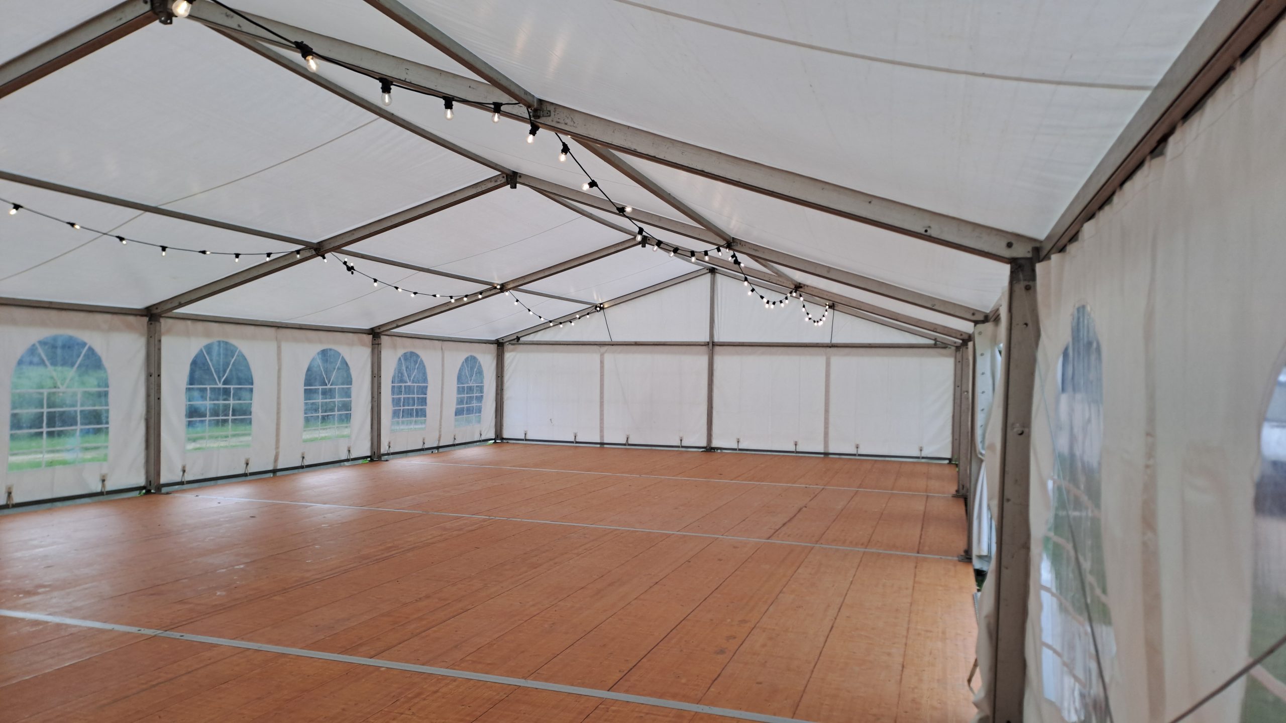 location : Chapiteau traditionnel