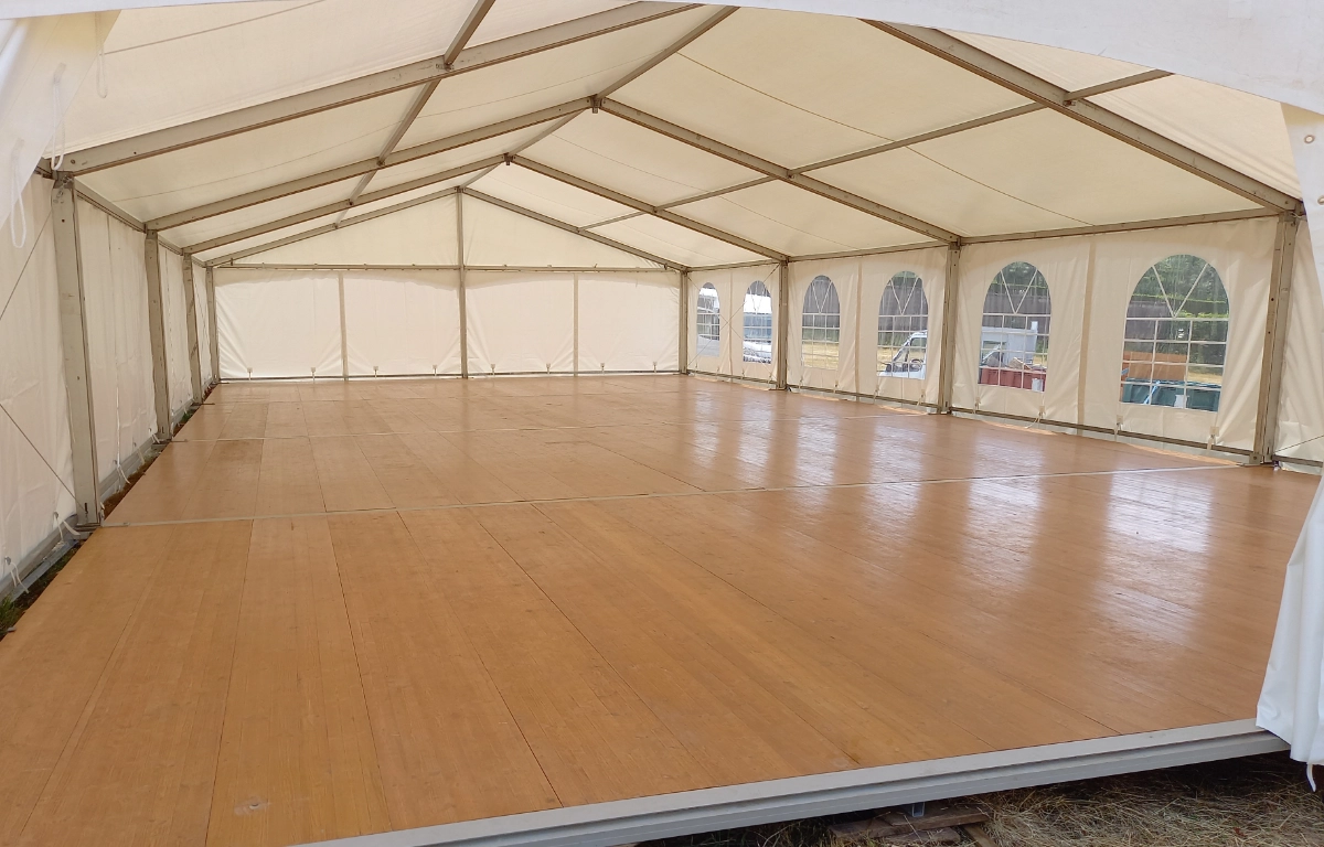 location : Chapiteau traditionnel