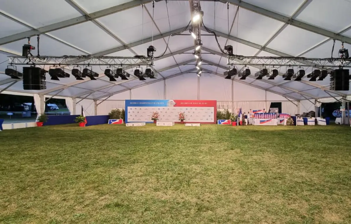 location : Location de chapiteau de réception pour les collectivités